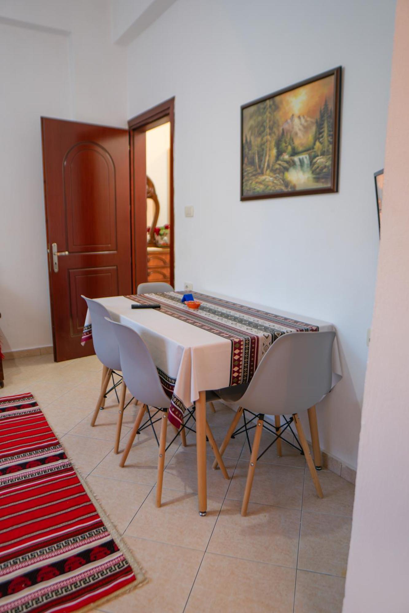 Antigona Appartement Gjirokastër